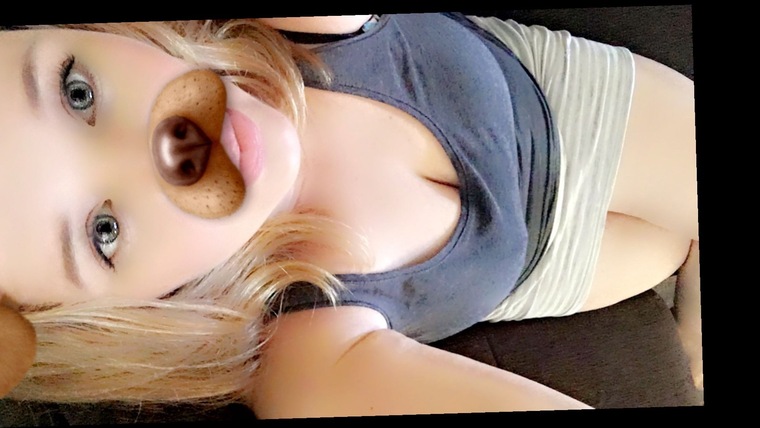 xHONEYx banner image