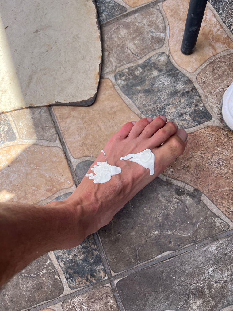 XL footjober aka saucy feet 🇫🇷🥖 banner image