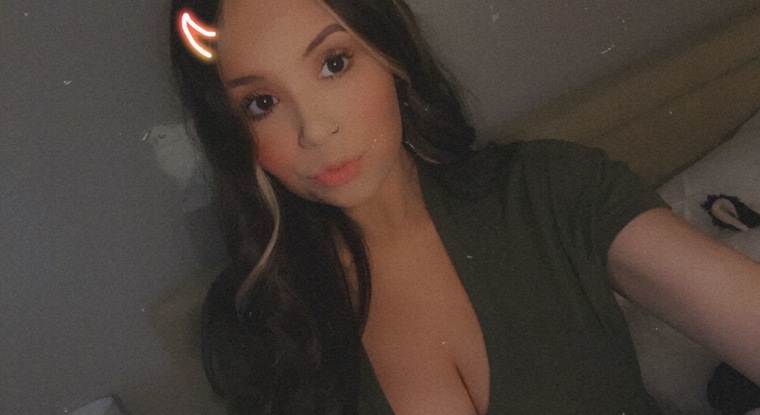 Mariah Nicole banner image