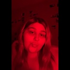 L nicole 🥰 avatar