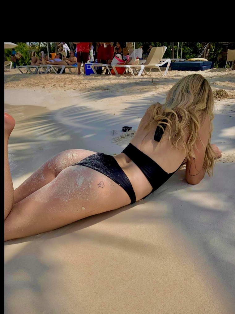 SpicyyBrattt cover image