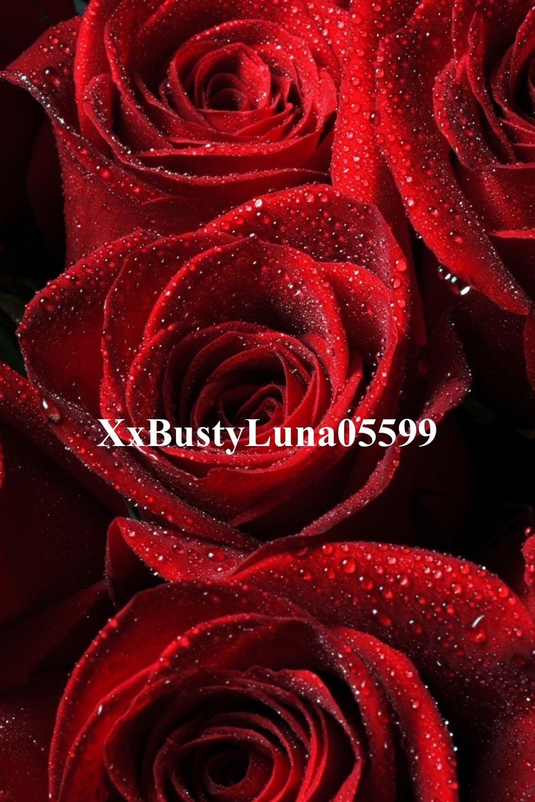 Luna Lopez💋 cover image
