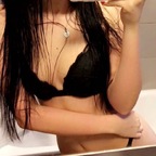 1girlfee(t)d avatar