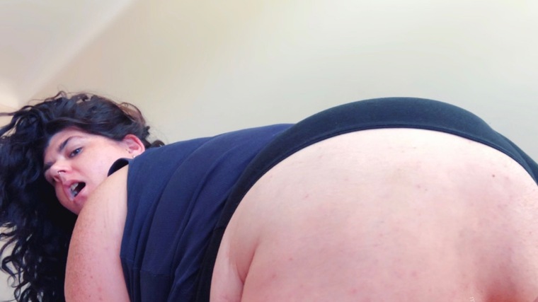Sweet fat Aussie gf ~ ask about GFE cover image