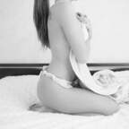Liz Little Brunette avatar