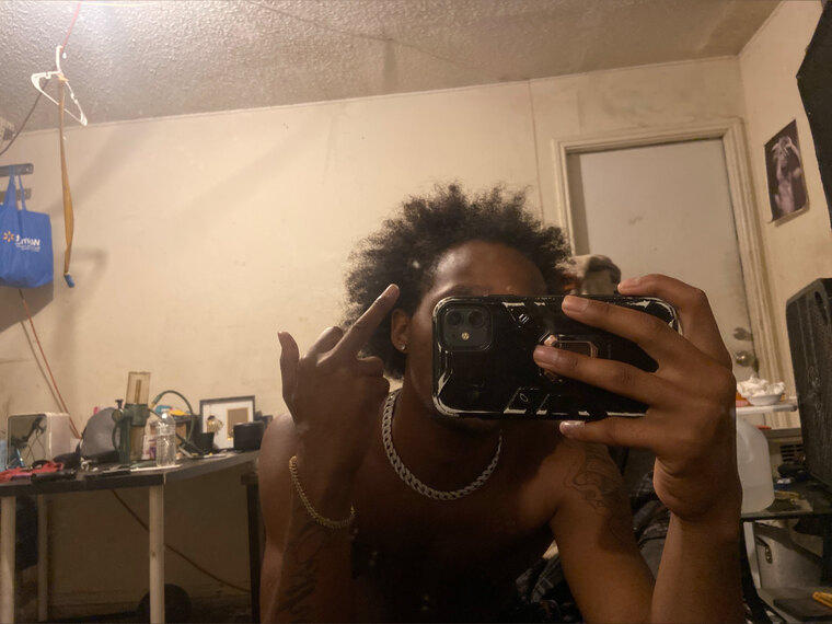 CurlyyHeadCj banner image