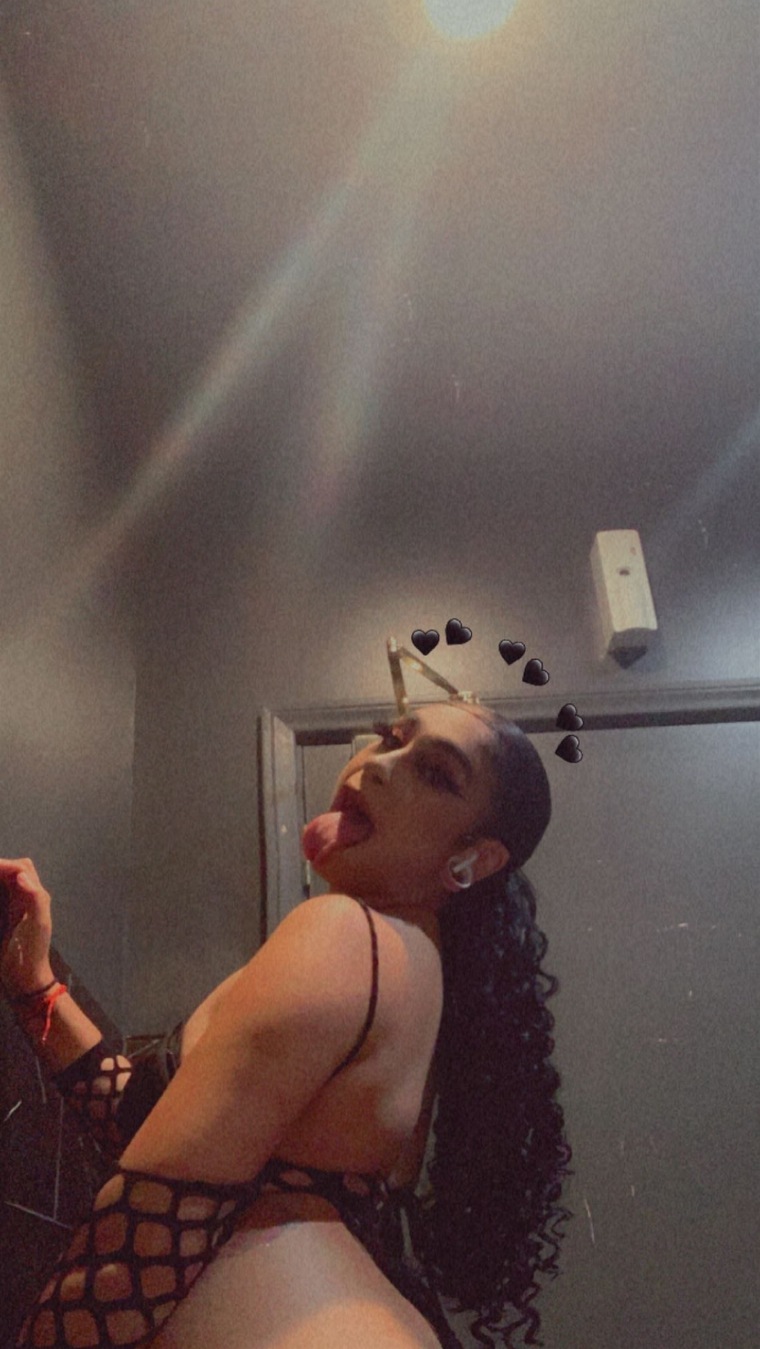 xxxjuicydeelowkkssxxx cover image