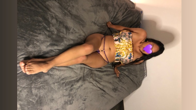 YadiraBustyLatina banner image