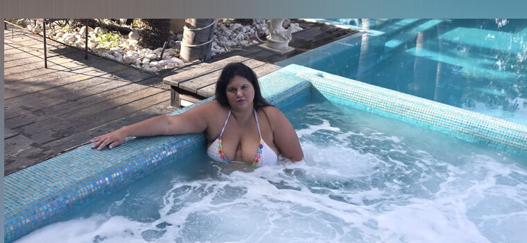 YasminQueen👑 cover image