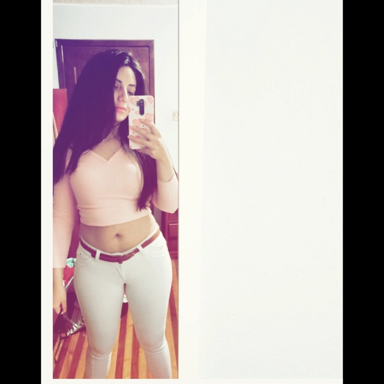 Estefi Yess cover image