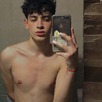 Yiyo Twink avatar