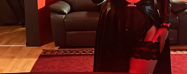 Mistress😈 banner image
