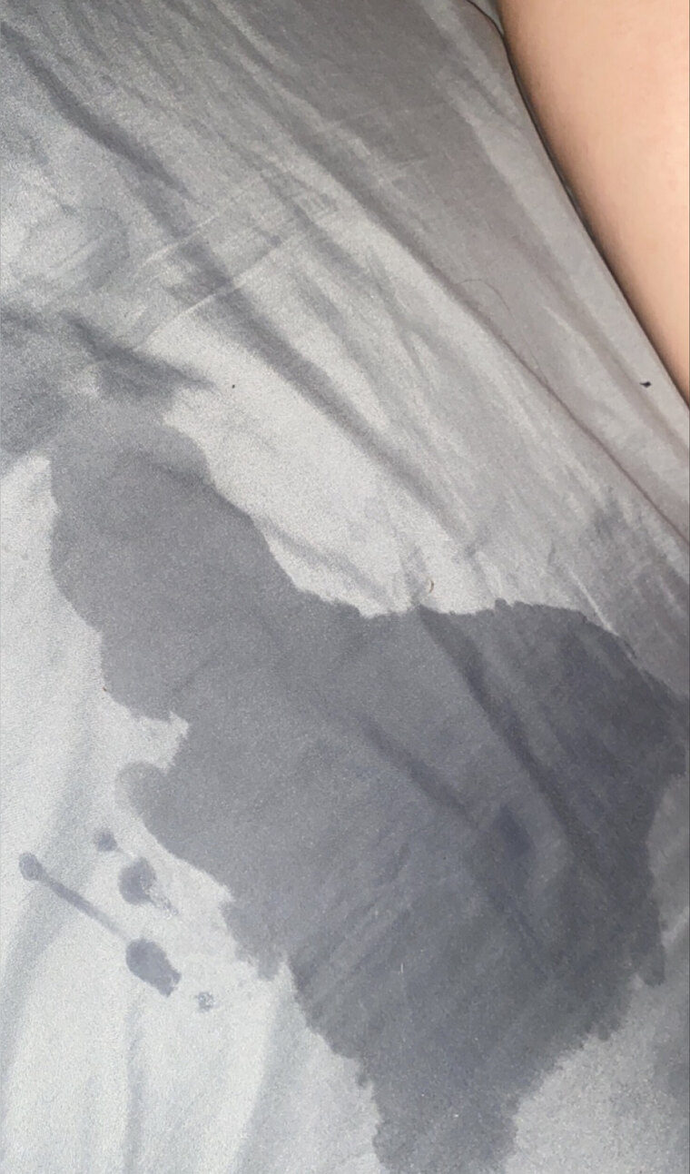 YoFavBedWetter cover image