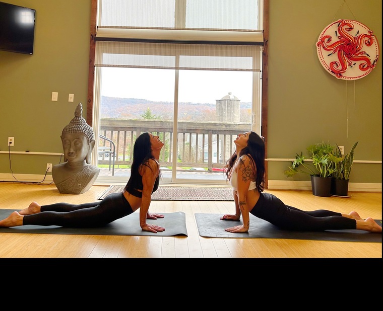 Yoga Flow Girls banner image