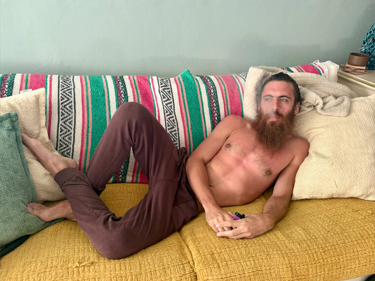 Yogi Jesus cover image