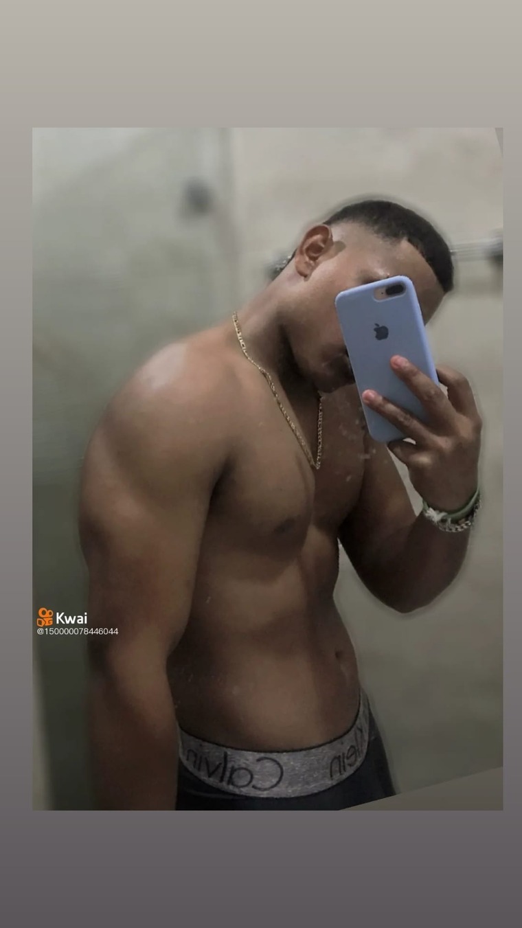 YORDAN MEDINA cover image
