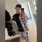 Slushyboy24 avatar