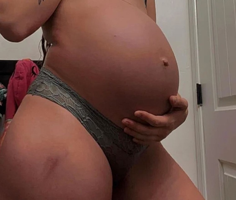 pregnantmom cover image