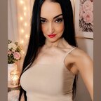 Laurita❤️ your fantasy avatar