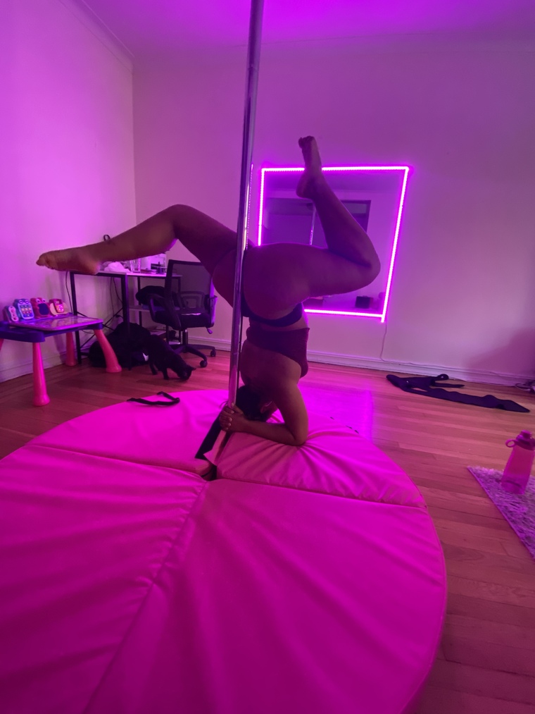 🦋 cover image