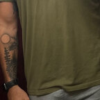 Your Tattooed Daddy Issues avatar