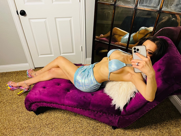 I'm Your Fantasy - VIDEO CALLS 24/7! cover image