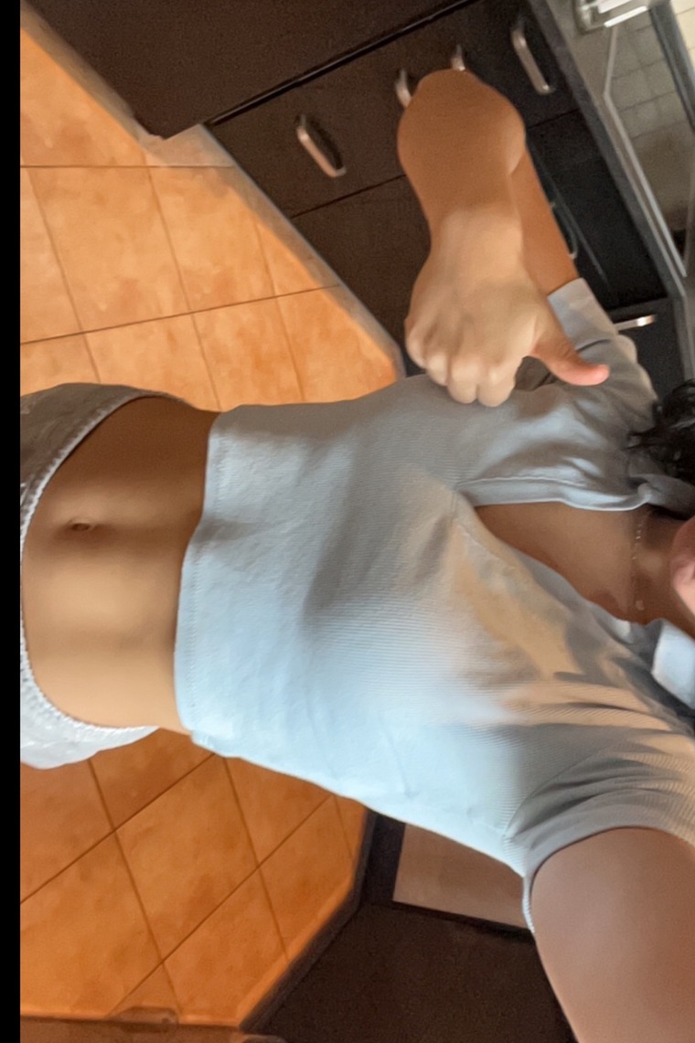 ELLA💌 banner image