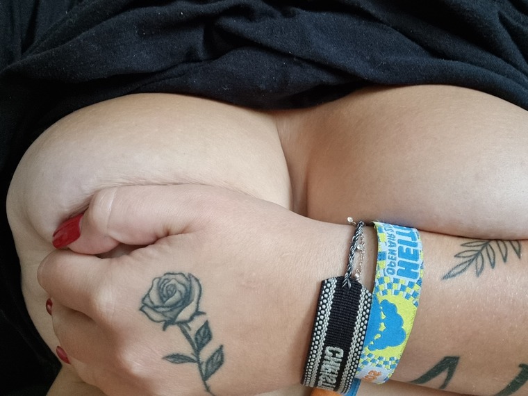 C♡ banner image