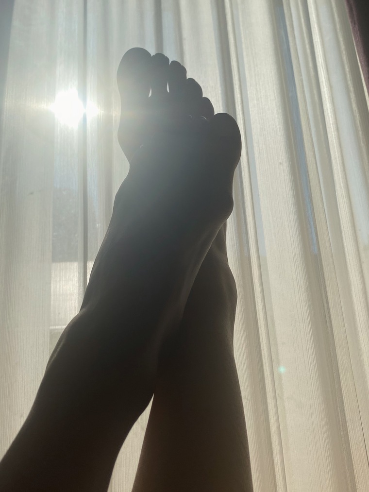 Her feet ✨ cover image