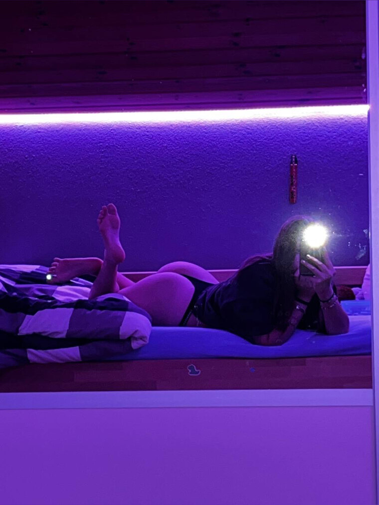 π banner image