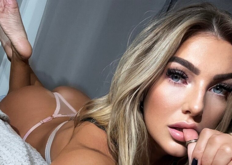 Farrah ๐ banner image