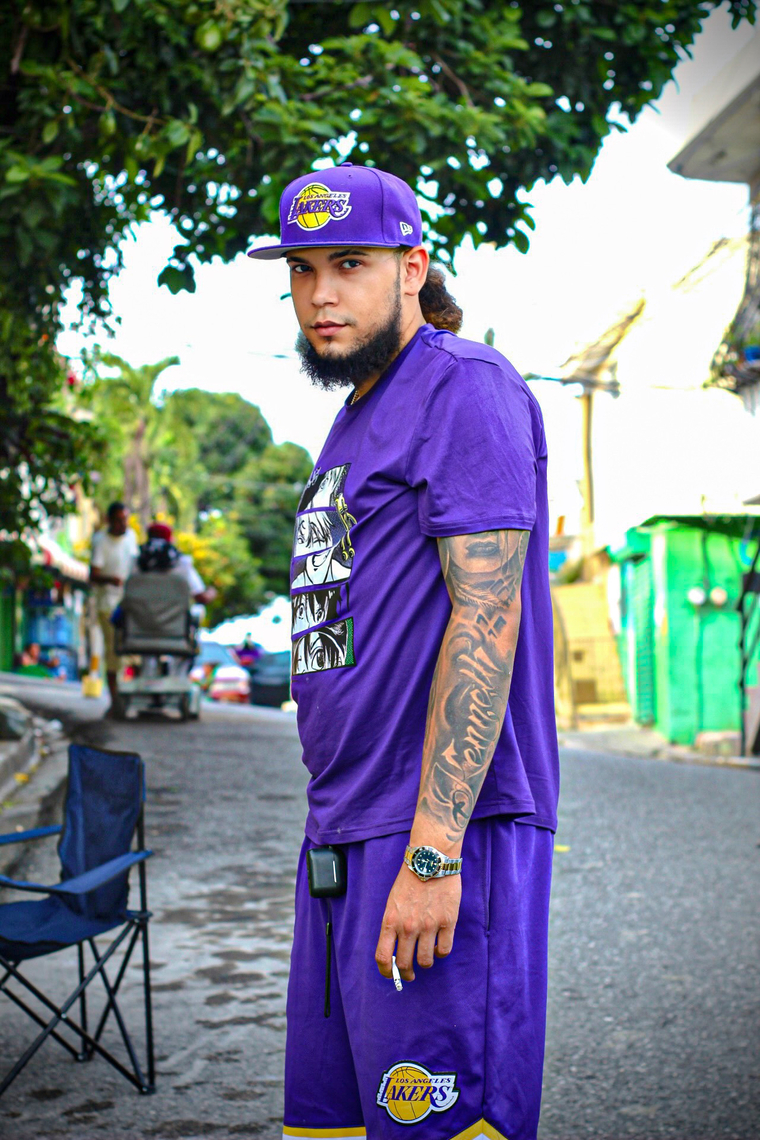 Yovanny Almonte cover image