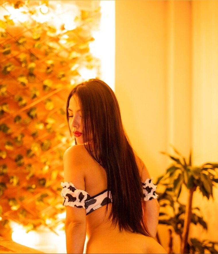 Yulieth Hernandez cover image
