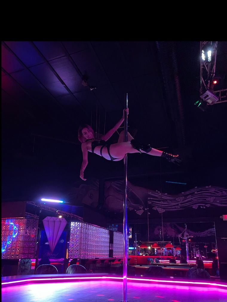 Victoria Kauffman cover image