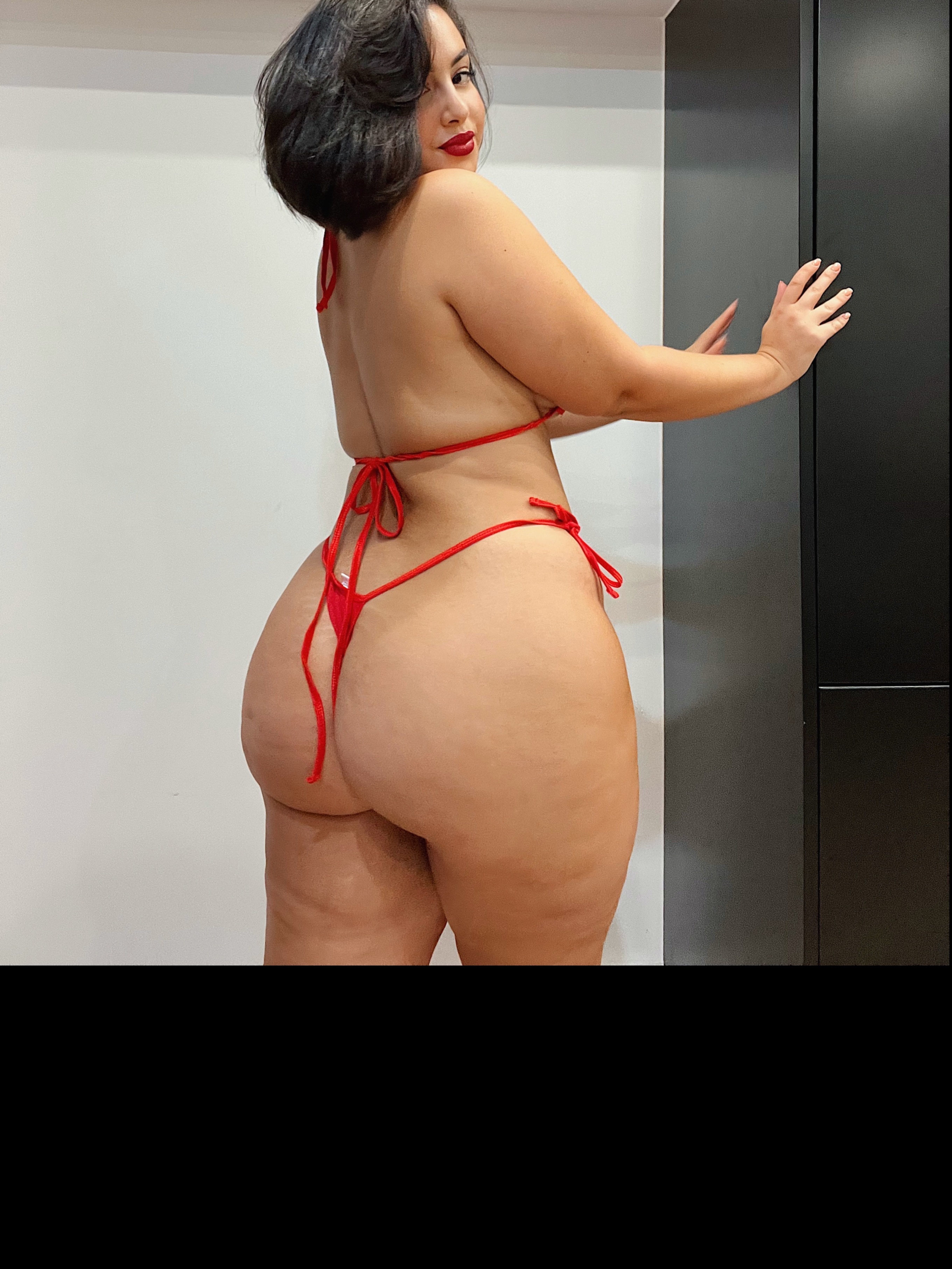 Zina Hadid banner image
