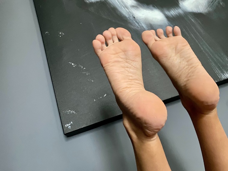 Zoé Feetish cover image