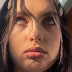 Zoe Fox avatar